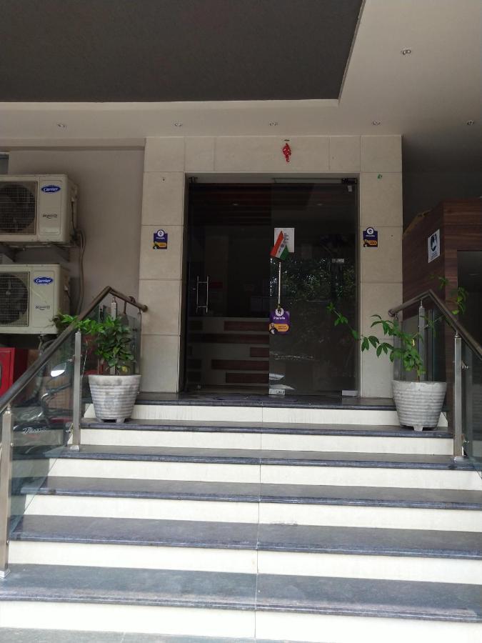 Hotel Megha Inn Lucknow Exterior photo