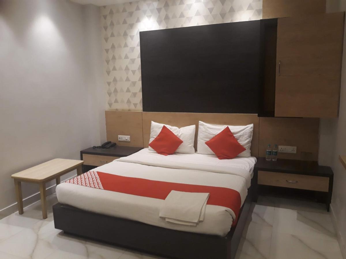 Hotel Megha Inn Lucknow Exterior photo